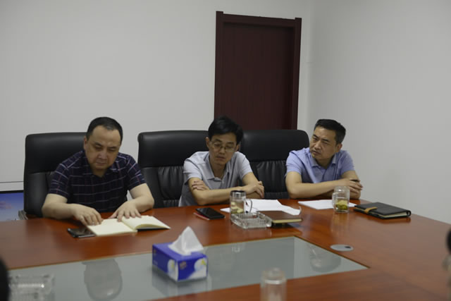 守住这条线  筑牢这道墙-best365英国体育在线